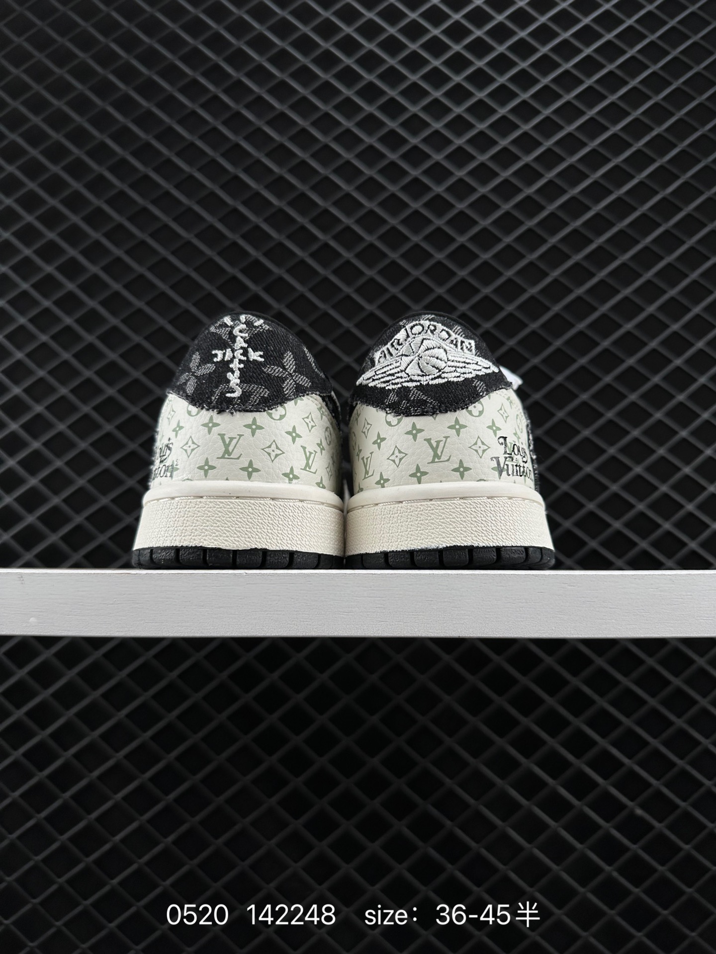 Air Jordan 1 Low AJ1